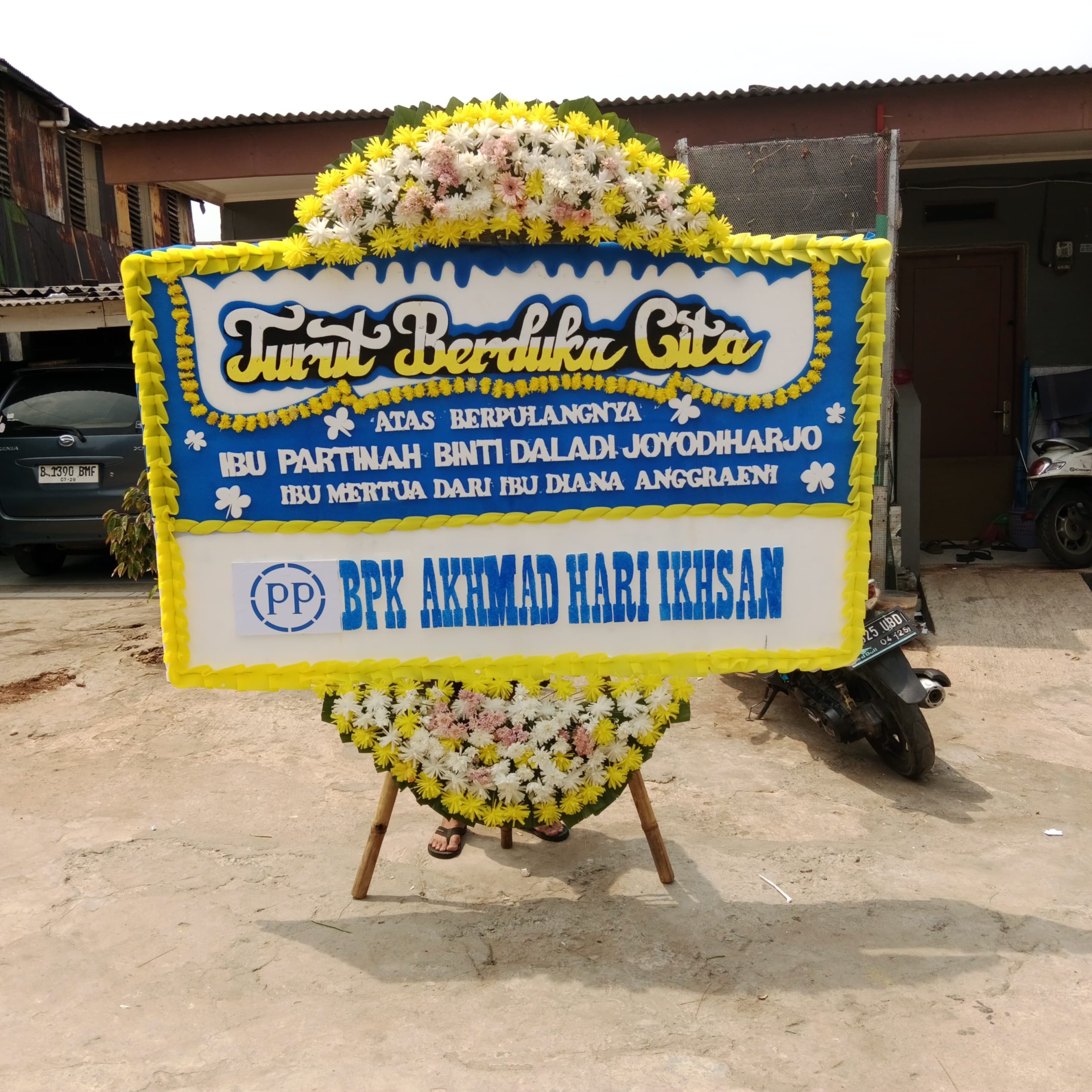 Papan Bunga Turut Berduka Cita - Gambar 2
