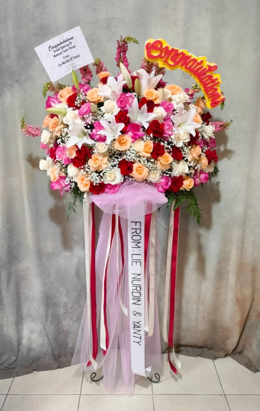Standing Flower Mix Cerah
